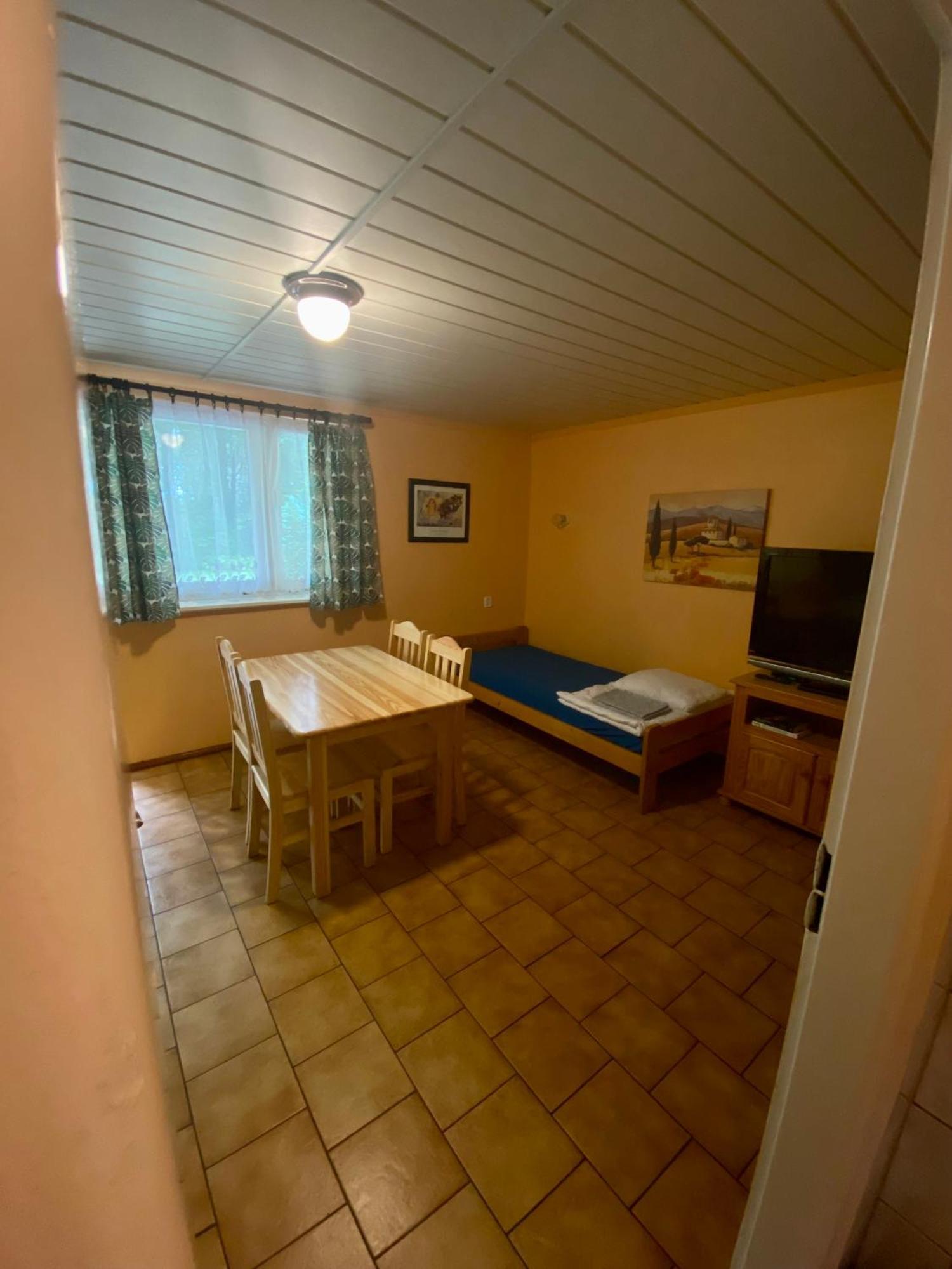 Apartamento Osrodek Wypoczynkowy Glebokie 4 Exterior foto